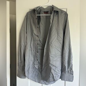 Van Heusen Men's Gray Button-Up Shirt